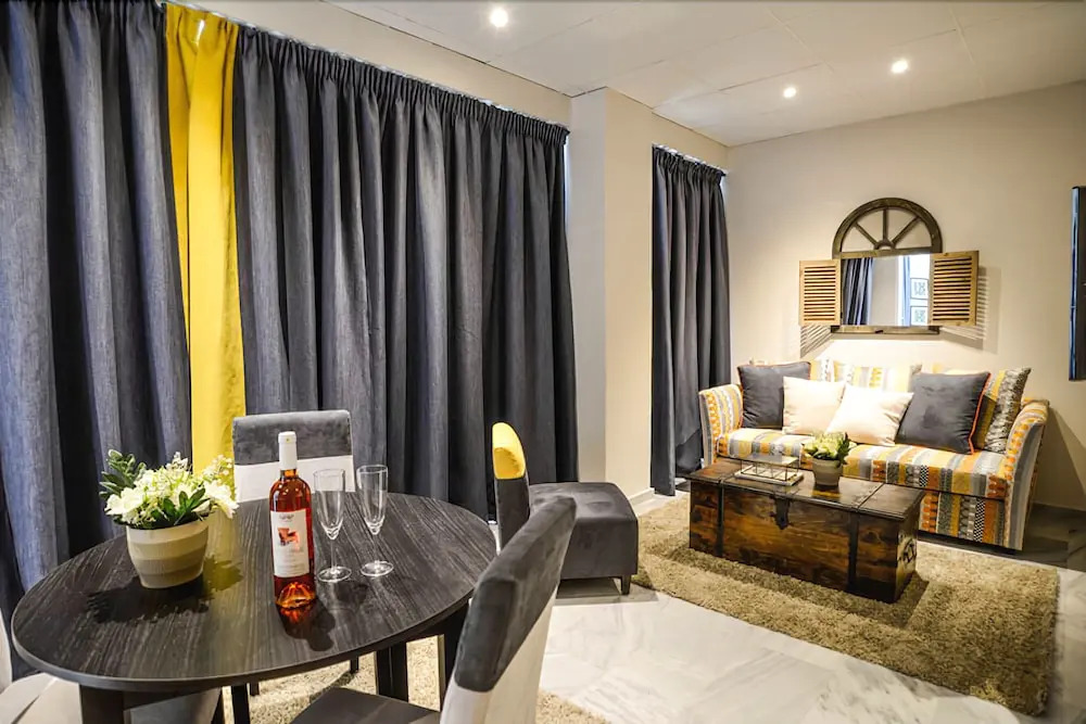 Baia Acropolis Hotel Apartment