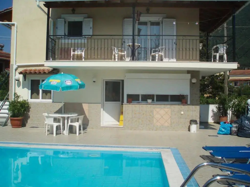 Marilena Apartments & Studios