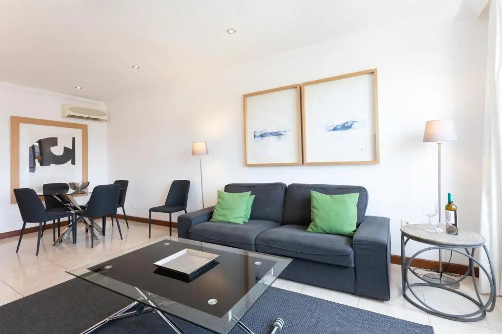 Rooms & Suites Balcony 3C
