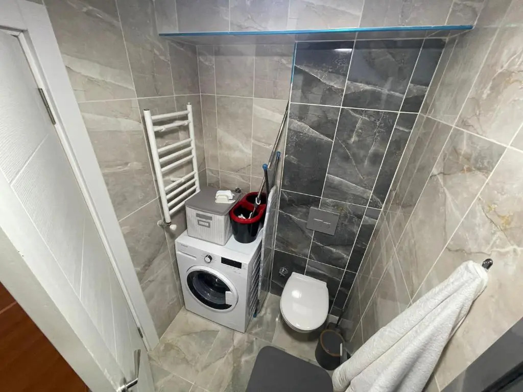 1-bedroom, nearby services, park, free wifi, free parking - AE4