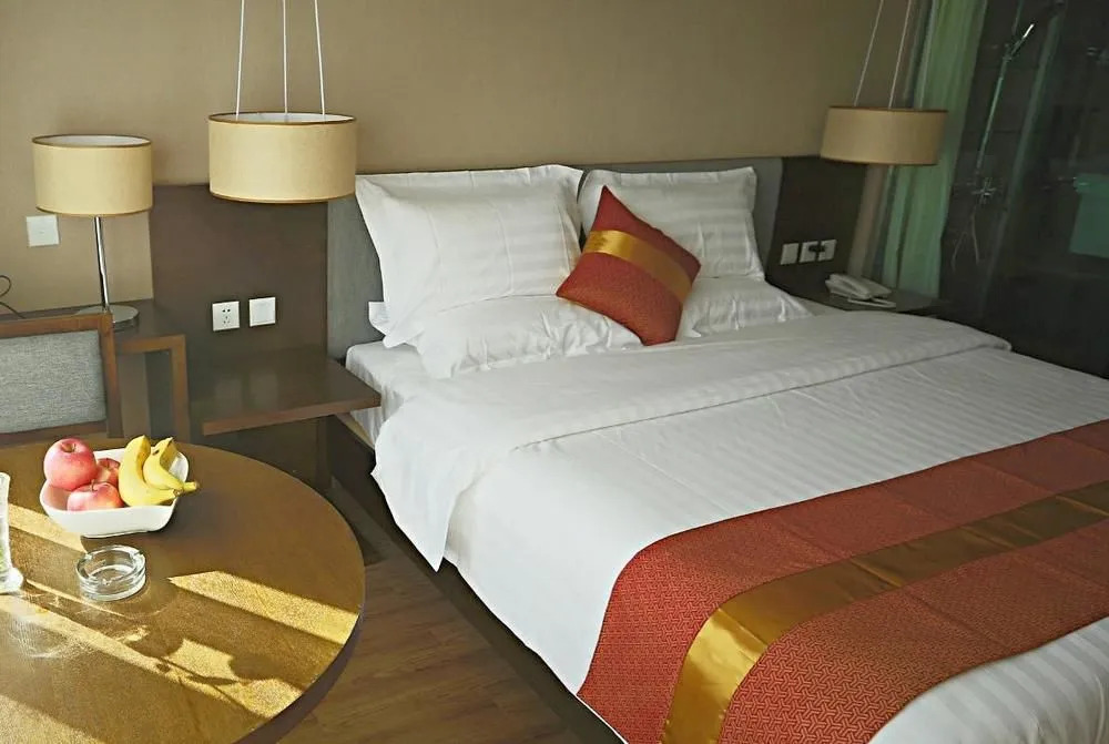 Qunming Shangping Hotel