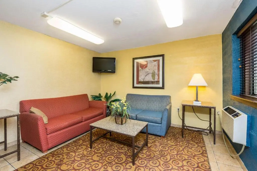 Motel 6-Cedar Rapids, IA - Airport