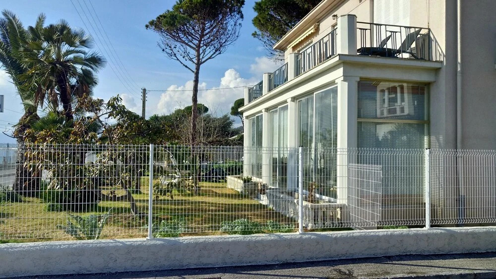 Apartment With 2 Rooms in Cannes, With Wonderful sea View, Enclosed Ga
