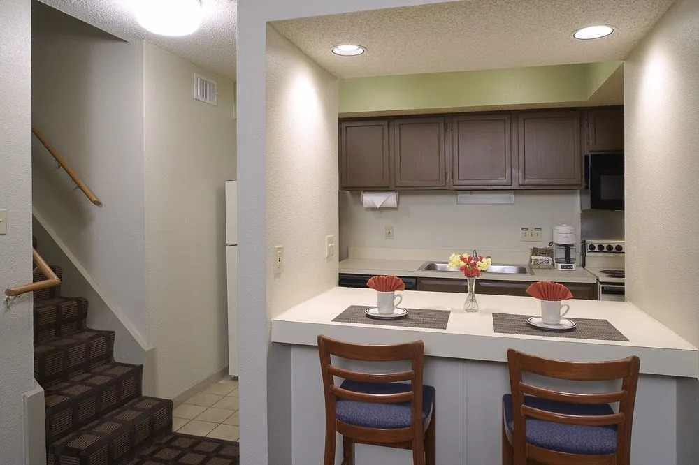 Orangewood Suites