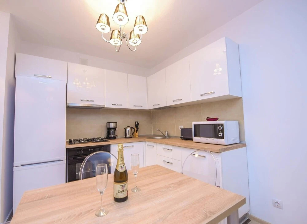 Libra Apartment - Two Bedrooms - 5 Guests - Next To Cismigiu Gardens