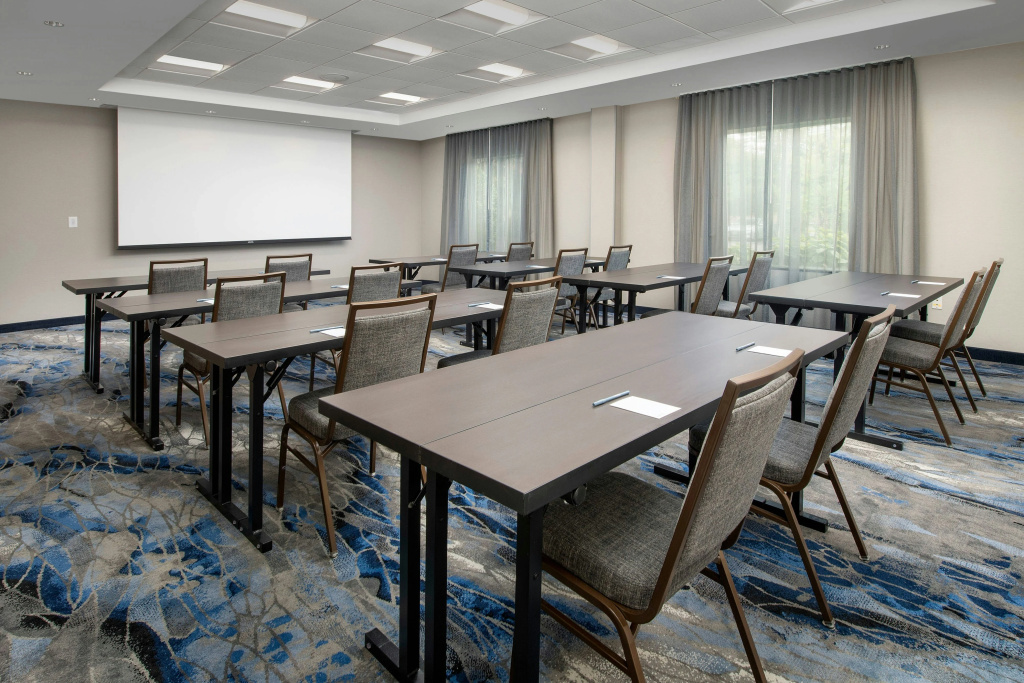Fairfield Inn & Suites Baltimore BWI Airport