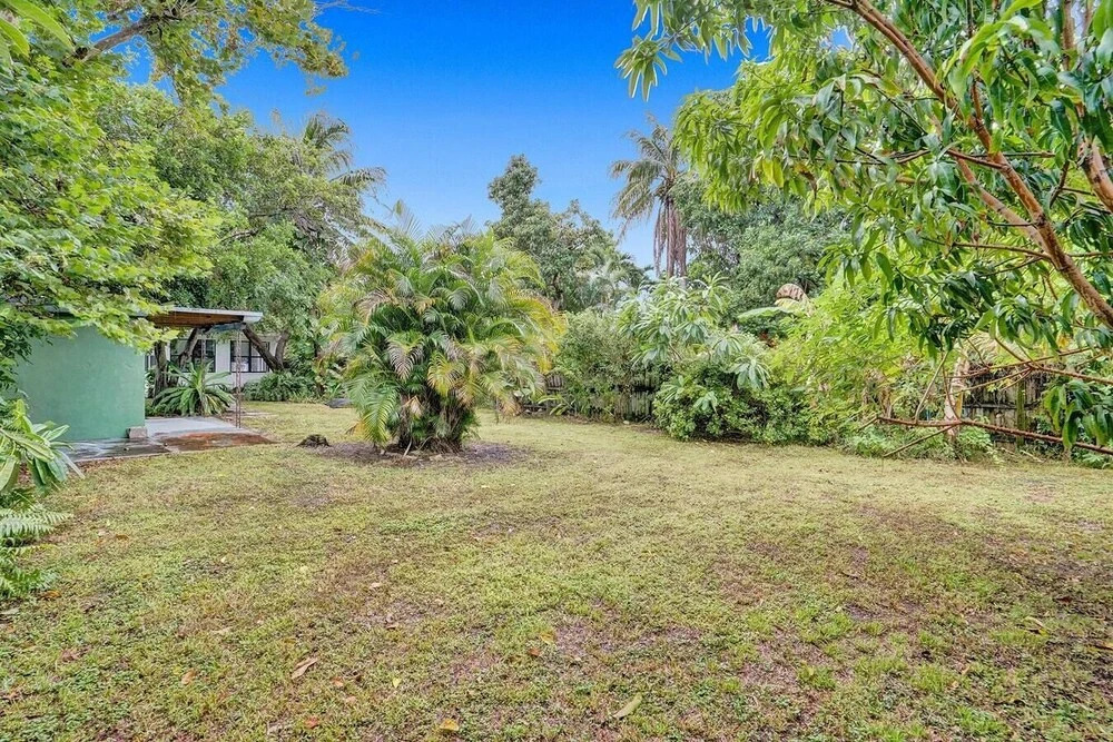 Luxe 3/2 Private Home W/bbq, Gazebo & Free Parking!