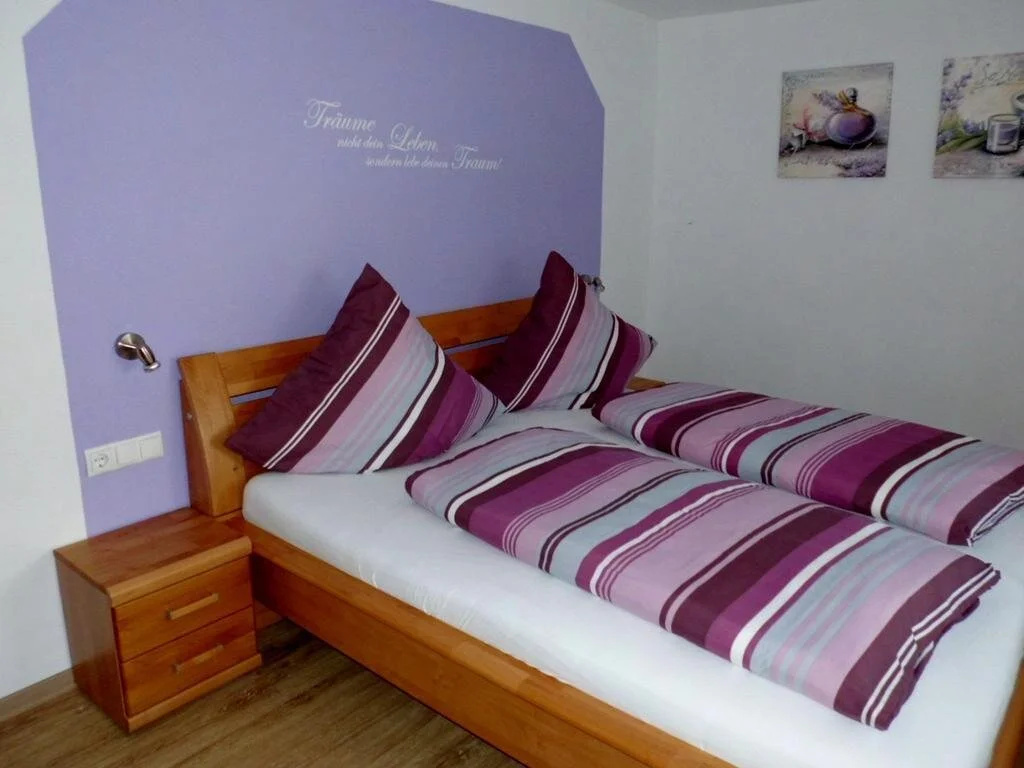 Ferienwohnung PUNKT, 5 Gehminuten vom Europa-Park