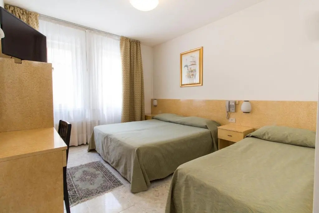 Hotel Aurora