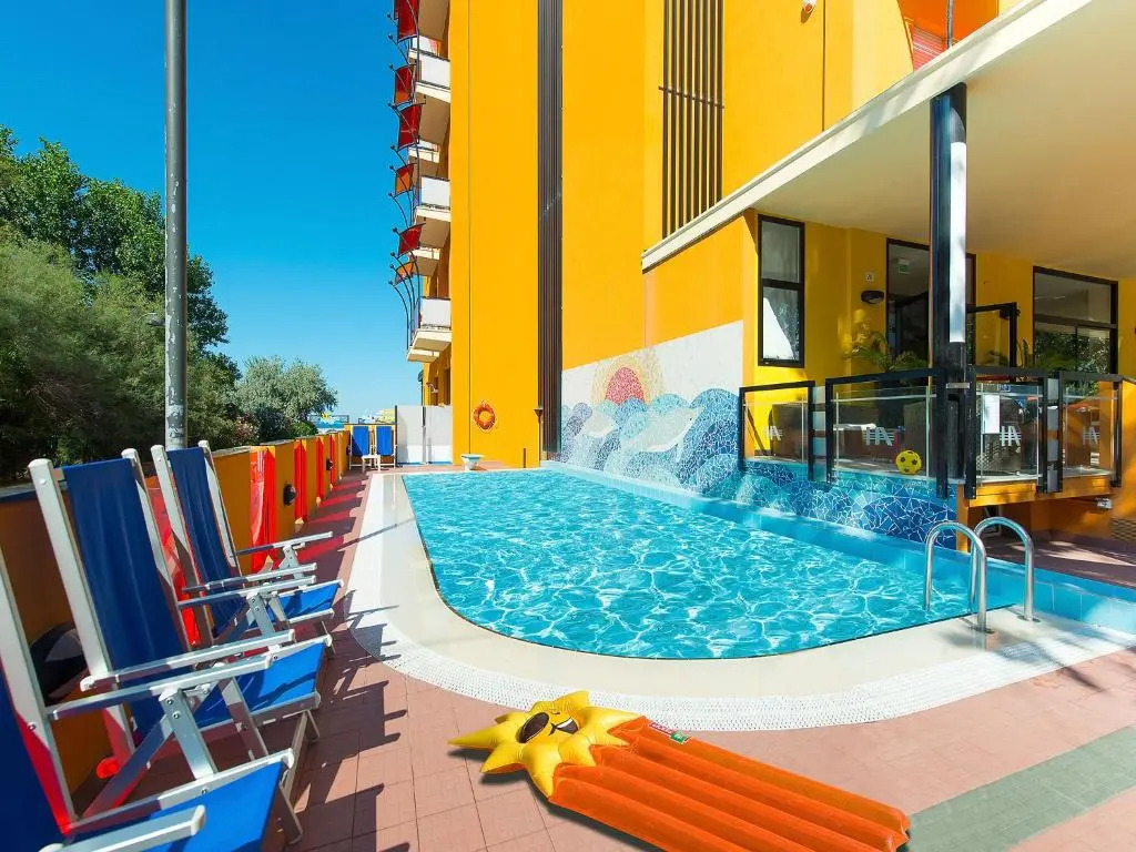 Viva Beach Hotel