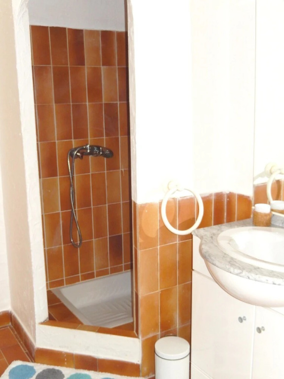 Villa With 5 Bedrooms in Lecci, With Wonderful sea View, Enclosed Gard