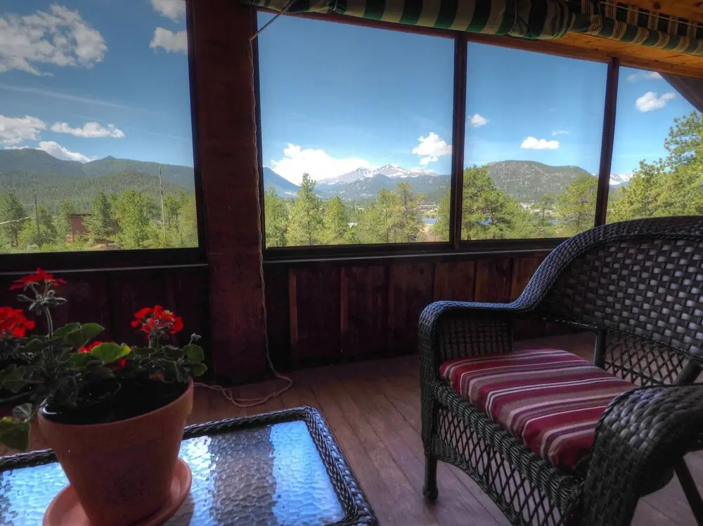 Maccracken Stead -- Ev #3259 2 Bedroom Cabin by RedAwning