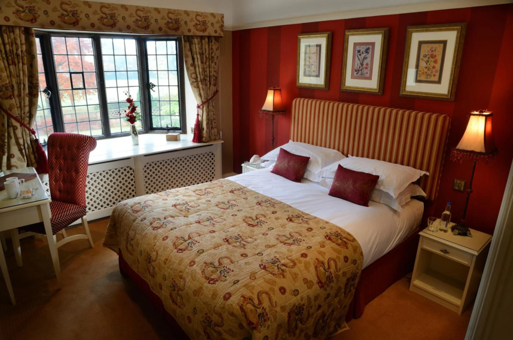 Inglewood Manor