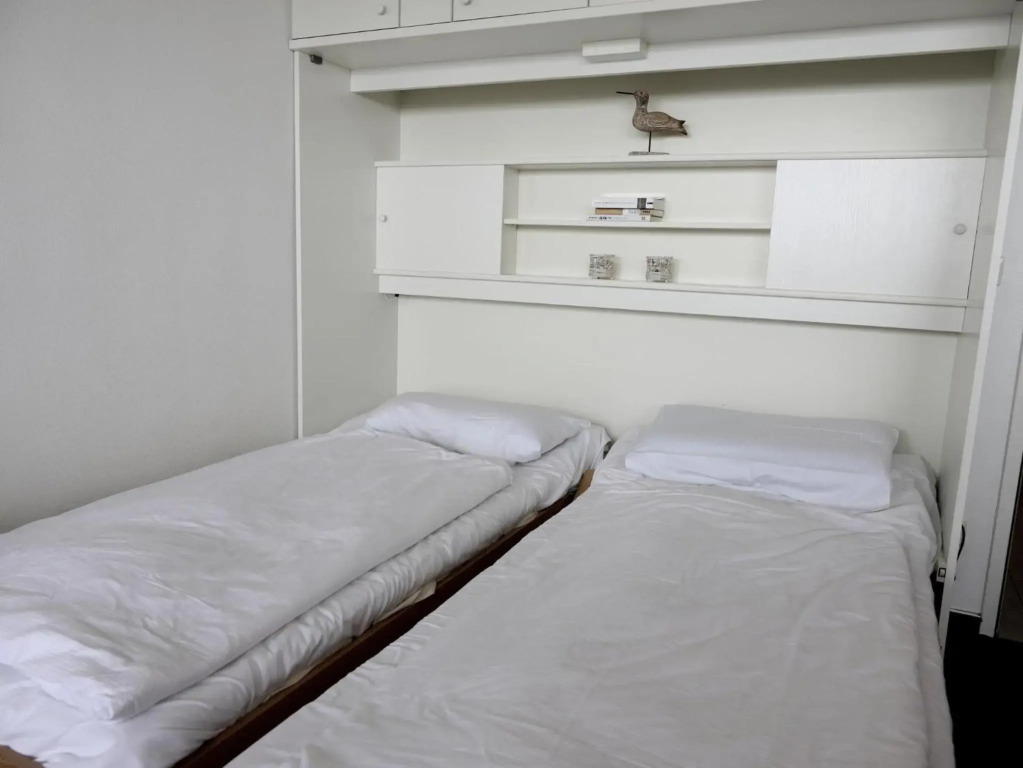 Strandnahe Ferienwohnung, Zentral gelegen, Ost-Balkon, Andreas Dirks-Str. 2