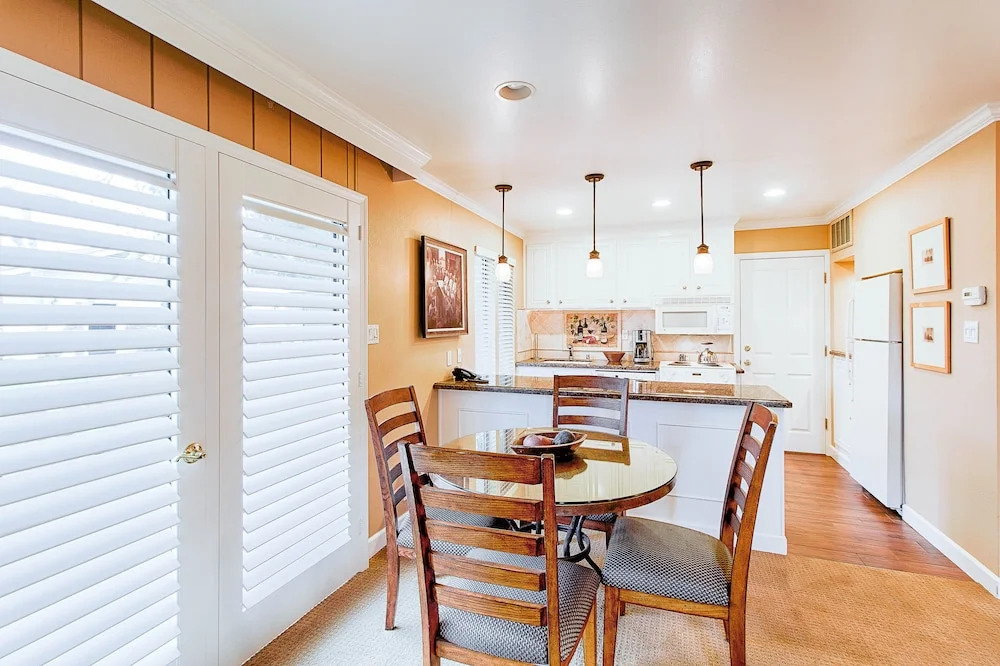 2-Bedrooms Condo Near Trails #SILV287P