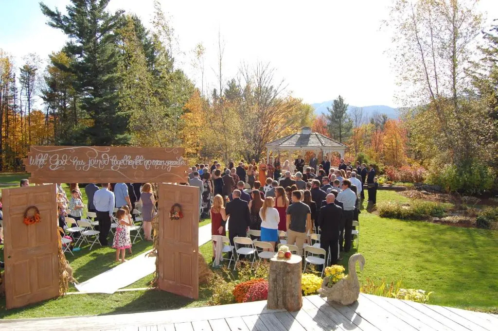 Summit Lodge