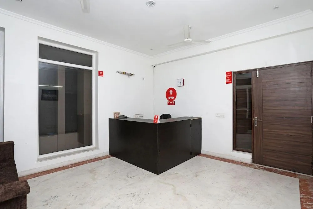 OYO 10864 Hotel Fernweh Homestay