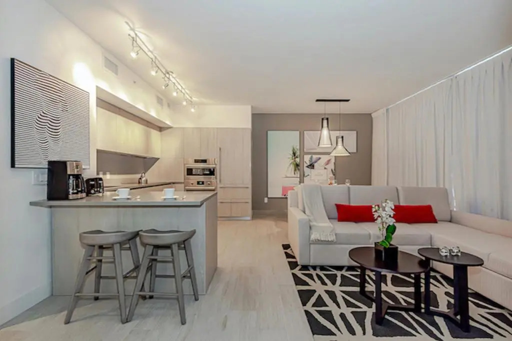 5 Stars Luxury 1BR -FRONT Intracoastal VIEW