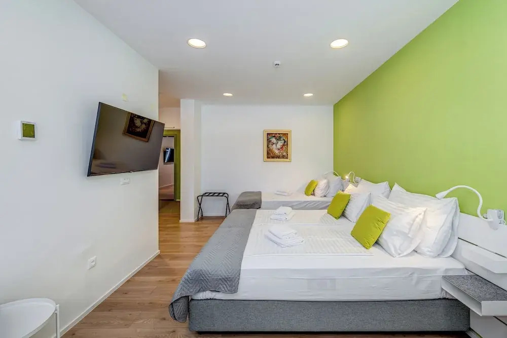 Pomak Luxury Rooms