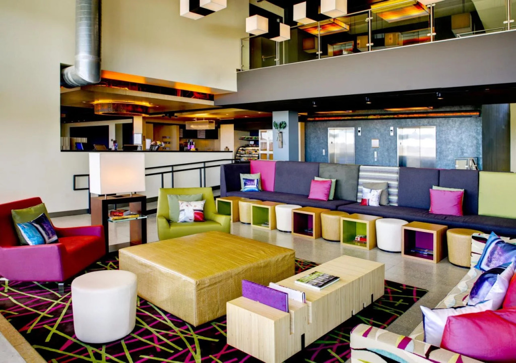 Aloft Leawood-Overland Park