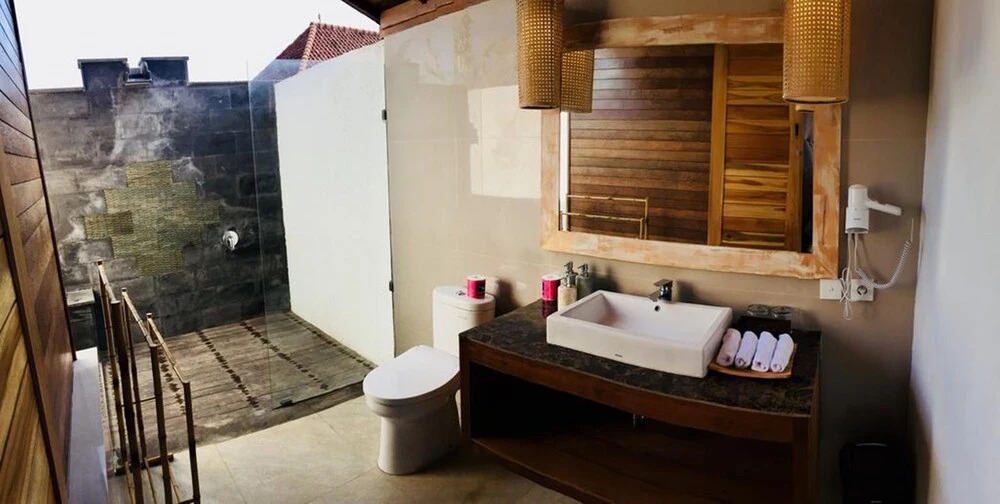 Gedong Nusa Huts