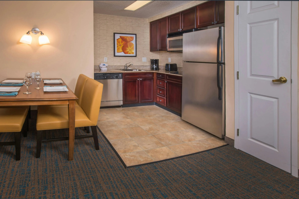 Residence Inn by Marriott Chesapeake Greenbrier