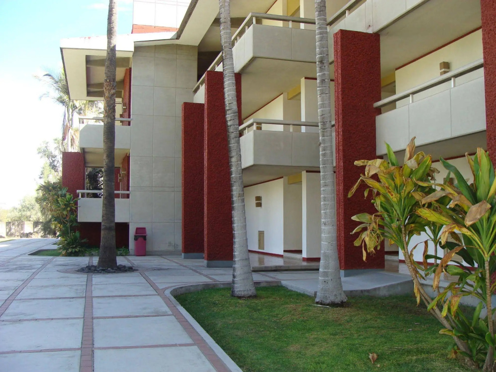 Hotel Y Parque Acuático La Caldera