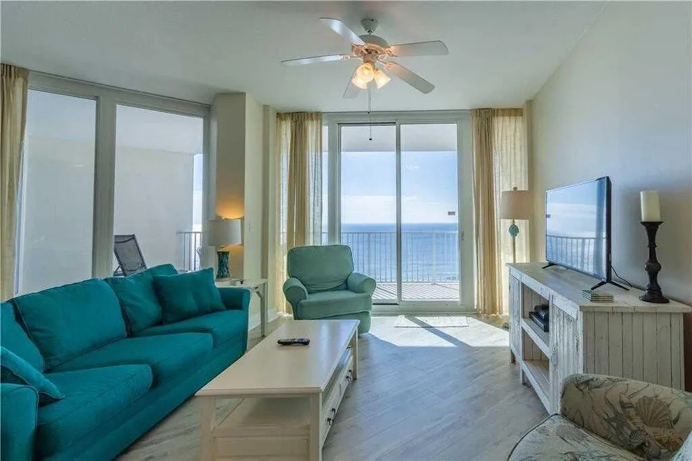 Lighthouse 1404 3 Bedrooms 3 Bathrooms Condo
