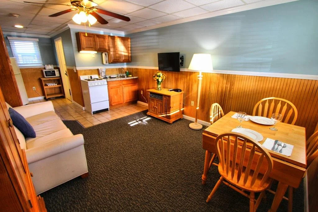 Island Manor Resort by VRHost