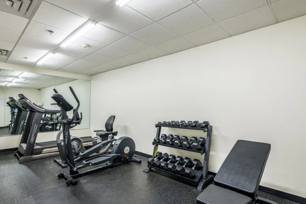 Comfort Inn & Suites Dayton North
