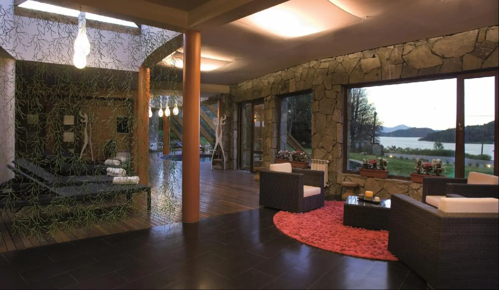 Rochester Bariloche Suites & Spa