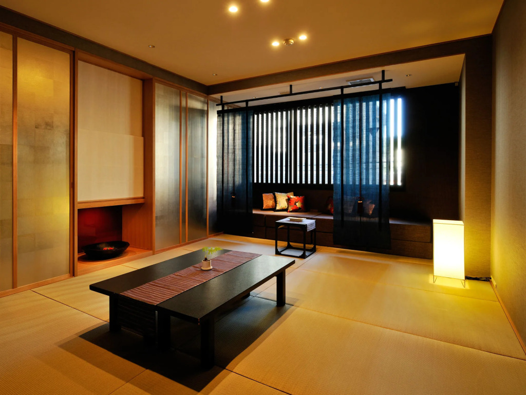 Gion Shinmonso