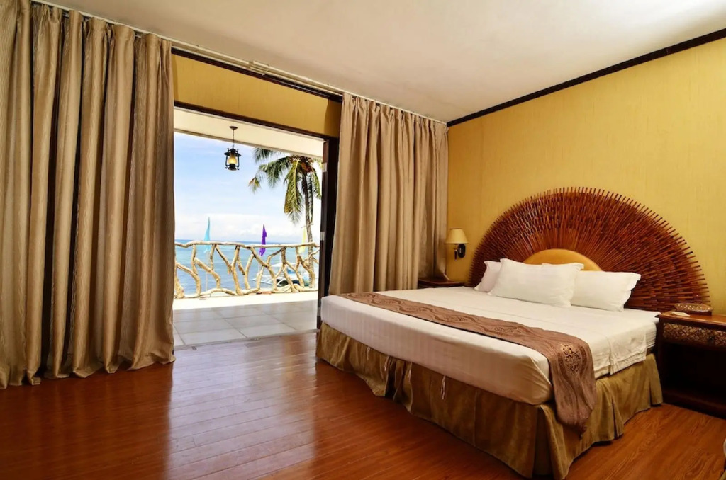 Malapascua Legend Water Sports and Resort
