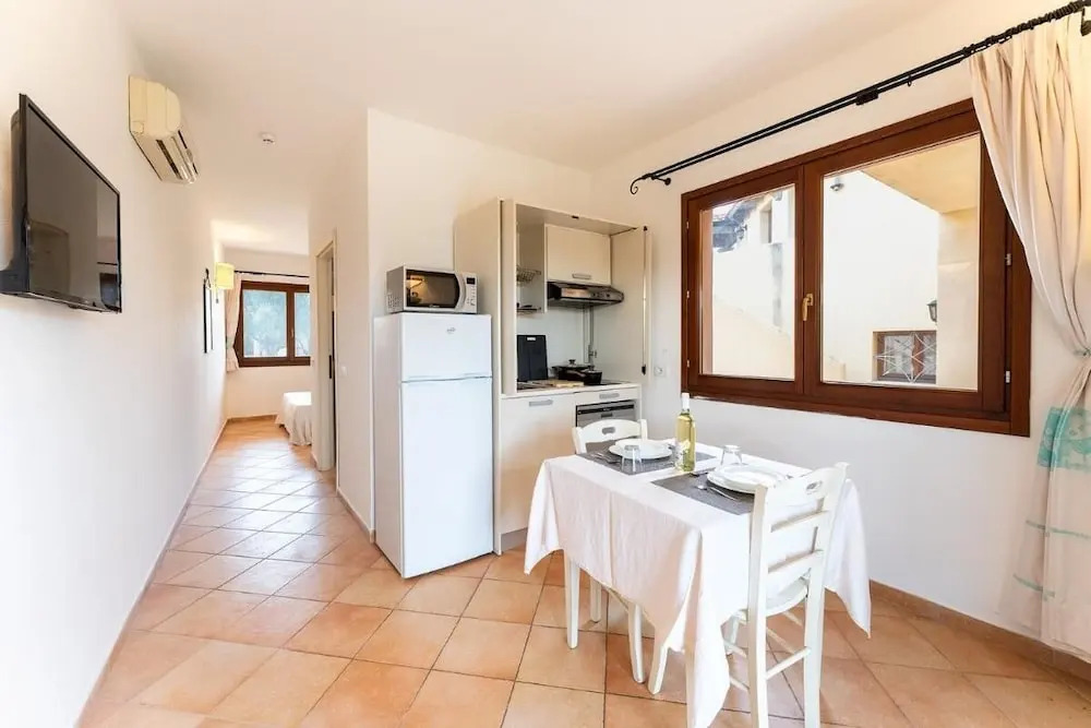 Relaxing Residence Baia dei Mirti B4 1 Bedroom Apartment Sleeps 4 -bilo-4