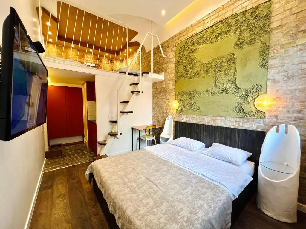Kyiv Art Apartments near Golden Gate