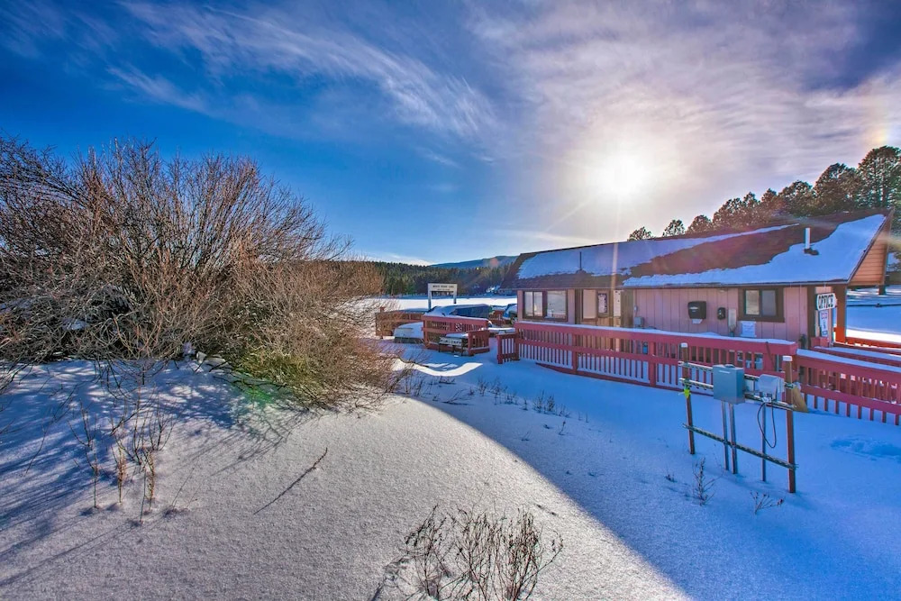 Serene Angel Fire Cabin w/ Community Pools!