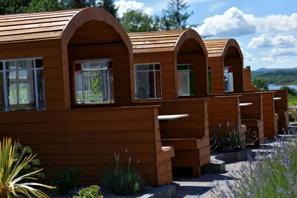 Dulrush Lodge Guest House, Restaurant and Self-Catering
