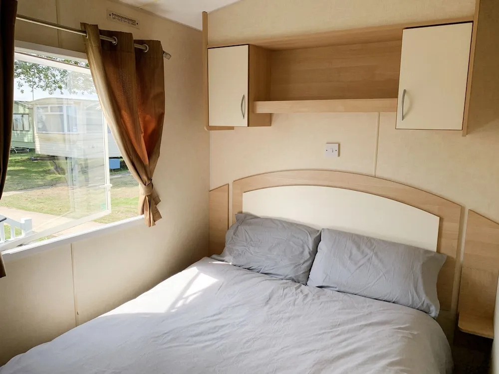 Beautiful 3-bedroom Caravan at Mersea Island