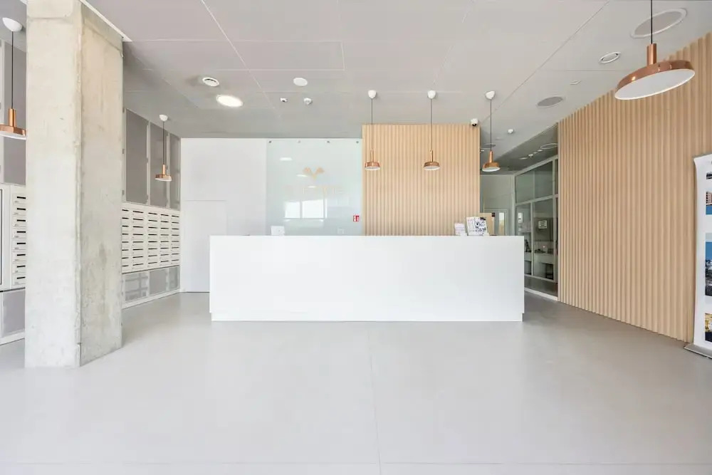 Żurawie - Food Hall, Parking & Stocznia by Downtown Apartments