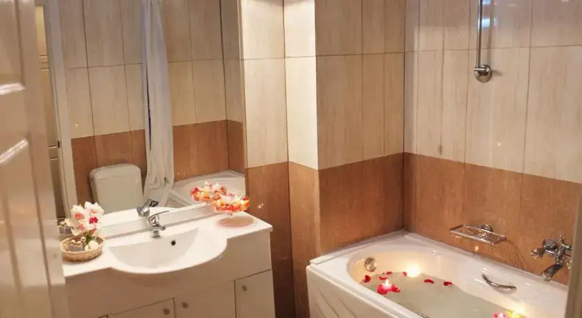 Avra Spa Hotel