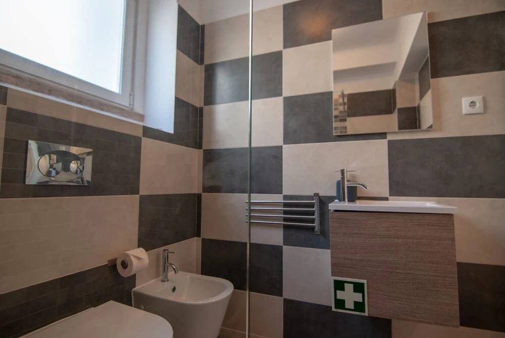 Alameda Apartments & Rooms