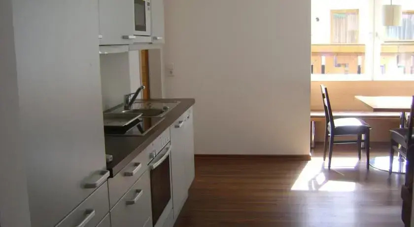 Almandin Apartments