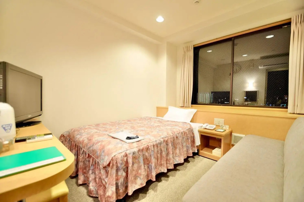 Hiroshima Ekimae Universal Hotel