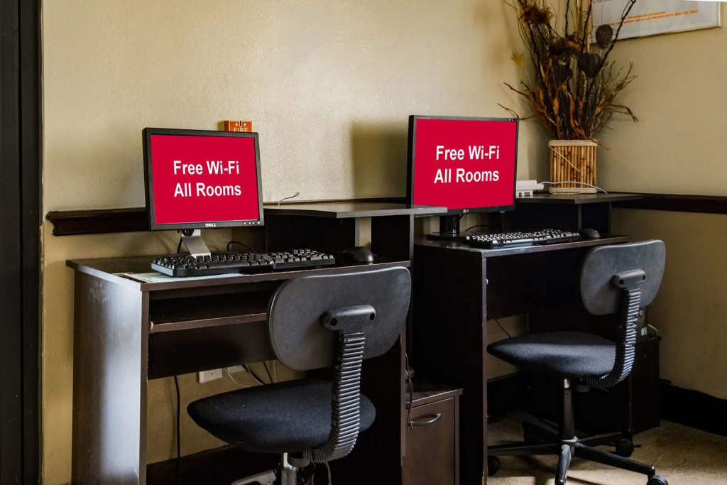 GreenTree Inn - IAH Airport JFK Blvd