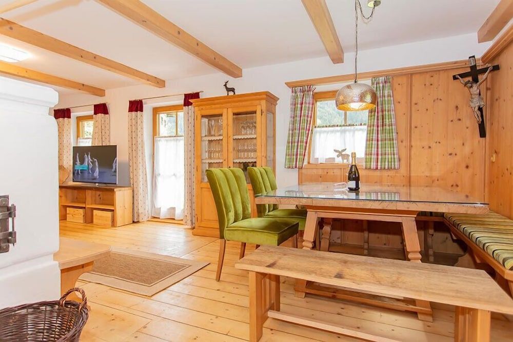 Chalet Glemmtal - Haus Dorfblick