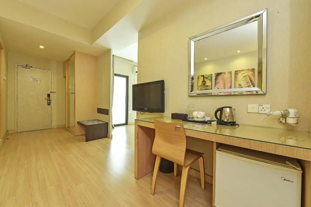 Townhouse Oak Melaka Near Dataran Pahlawan Formerly Ideals Hotel
