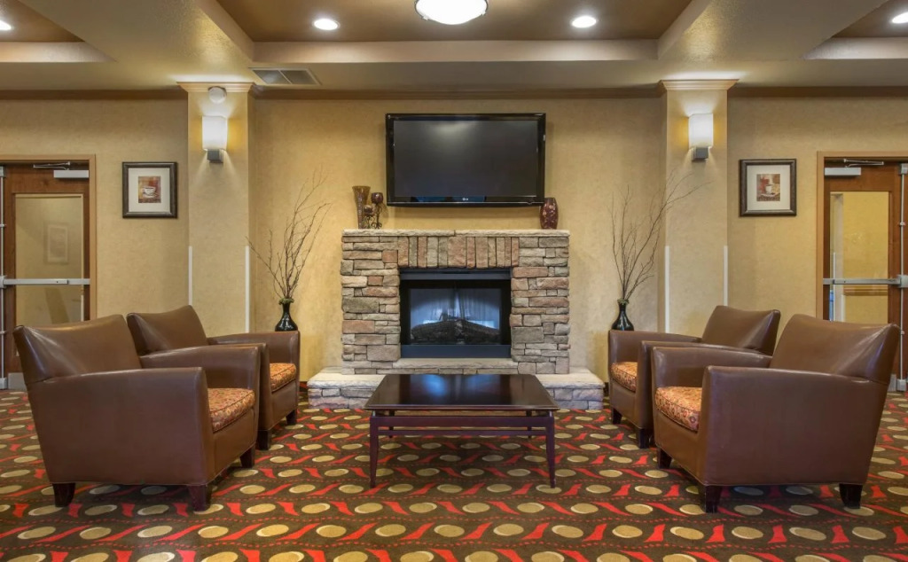 Holiday Inn Express Hotel & Suites Lavonia by IHG
