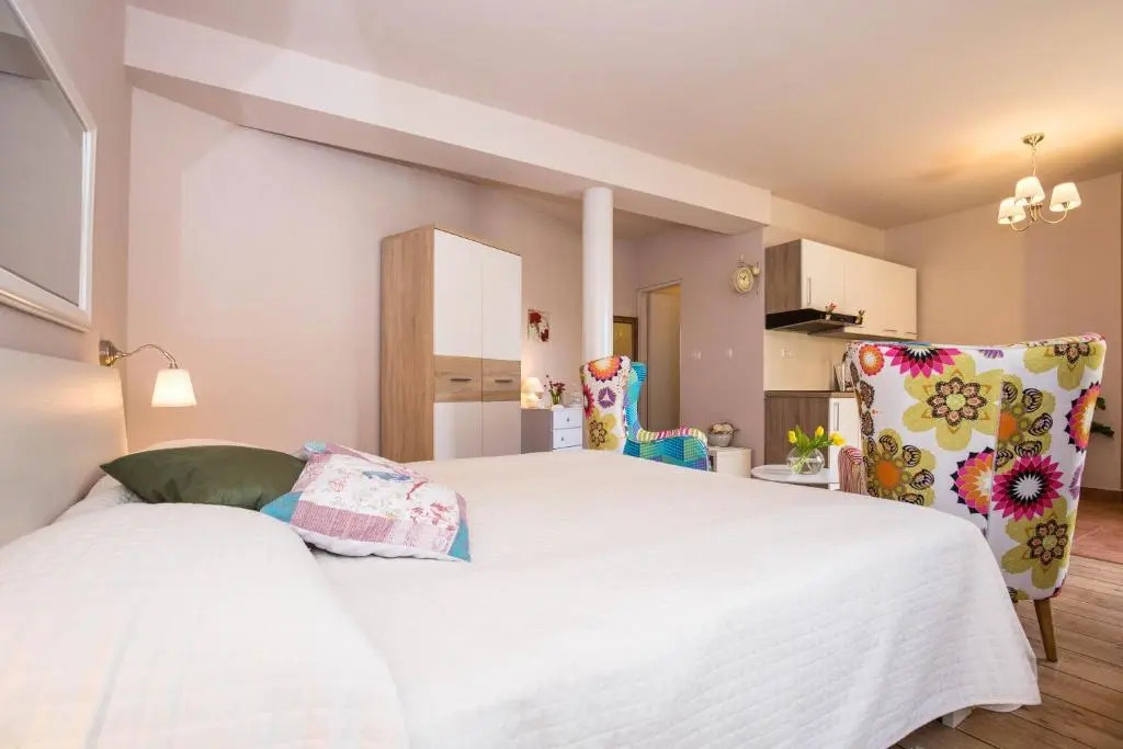 Apartments Javor