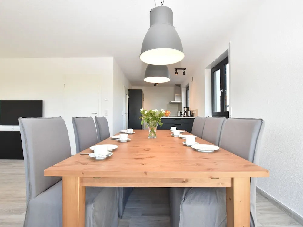 Beautiful Holiday Home in Kühlungsborn Near Sea