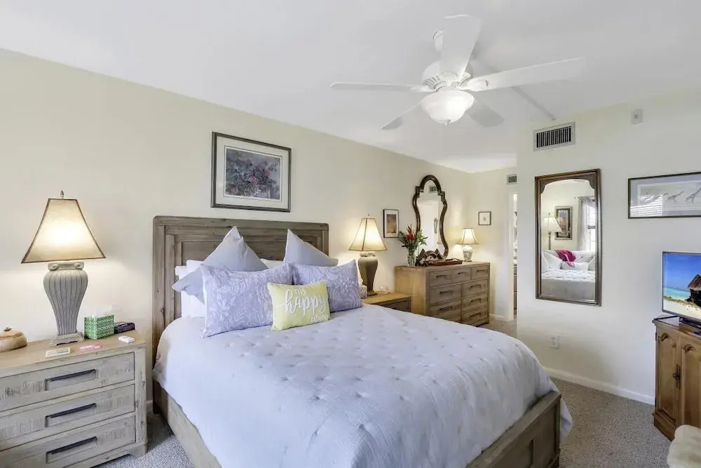 Island-style Condo With Pool, spa and Steps to Beach